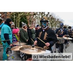 Wiesbadener Fastnachtssonntagsumzug 1072