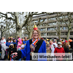 Wiesbadener Fastnachtssonntagsumzug 1109